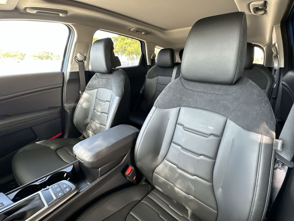 Thumbnail: 2026 Kia Sportage - 10