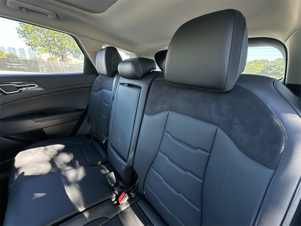 Thumbnail: 2026 Kia Sportage - 12