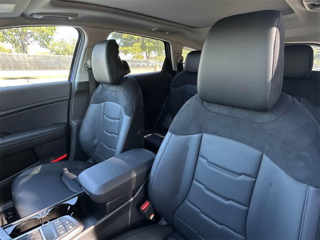 Thumbnail: 2026 Kia Sportage - 10