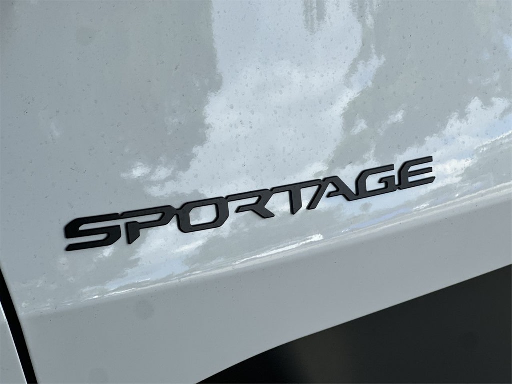 Thumbnail: 2026 Kia Sportage - 7