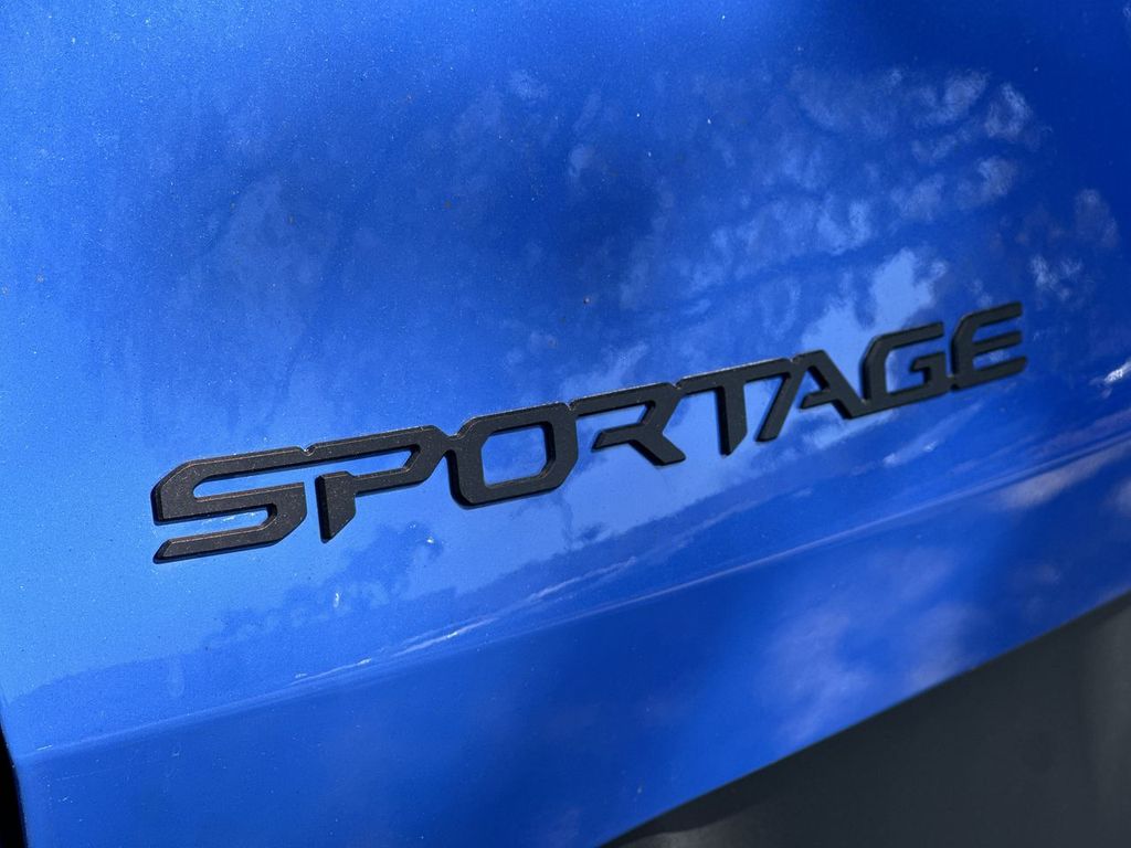 Thumbnail: 2026 Kia Sportage - 7