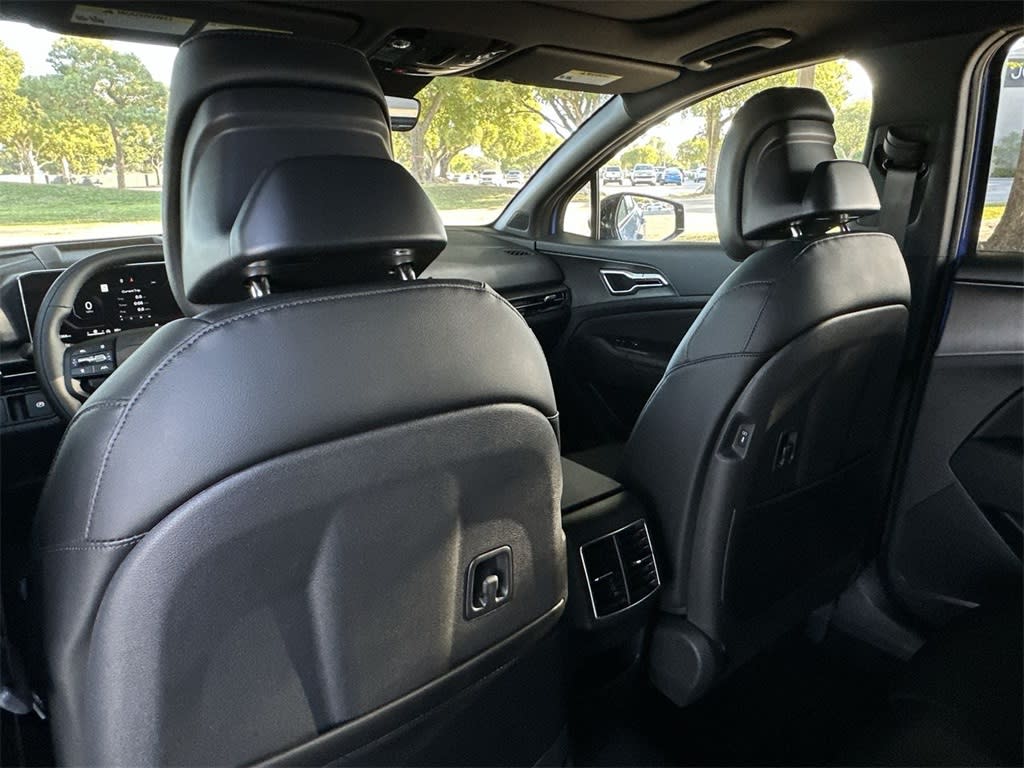 Thumbnail: 2026 Kia Sportage - 11