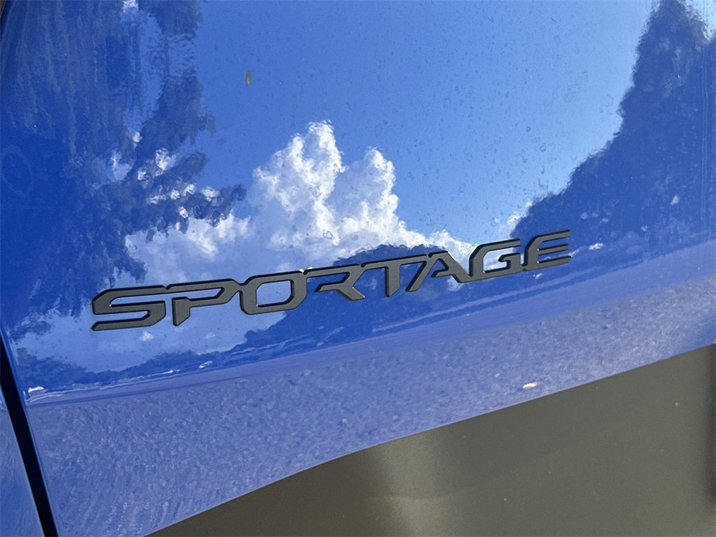 Thumbnail: 2026 Kia Sportage - 7