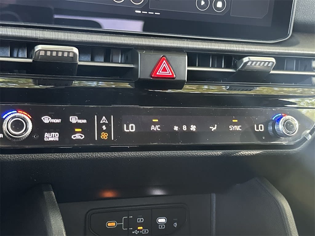 Thumbnail: 2026 Kia Sportage - 26