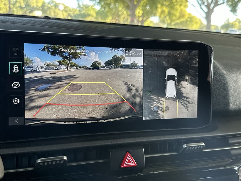 Thumbnail: 2026 Kia Sportage - 25