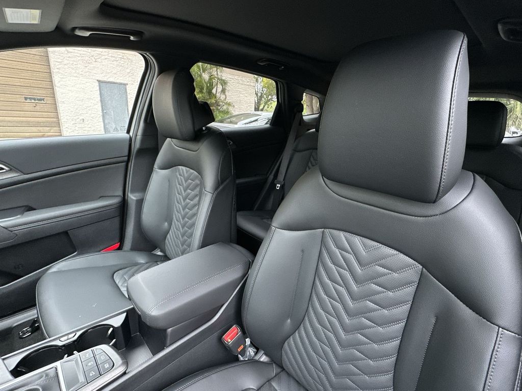Thumbnail: 2026 Kia Sportage - 11