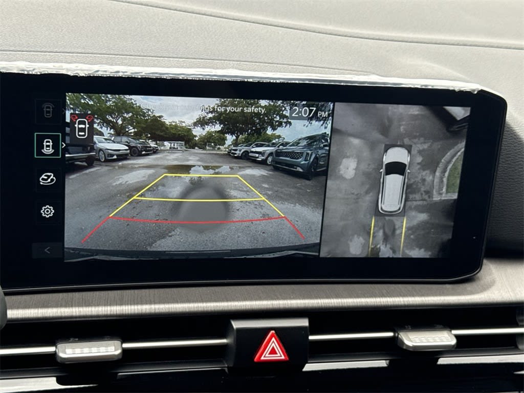 Thumbnail: 2026 Kia Sportage - 25