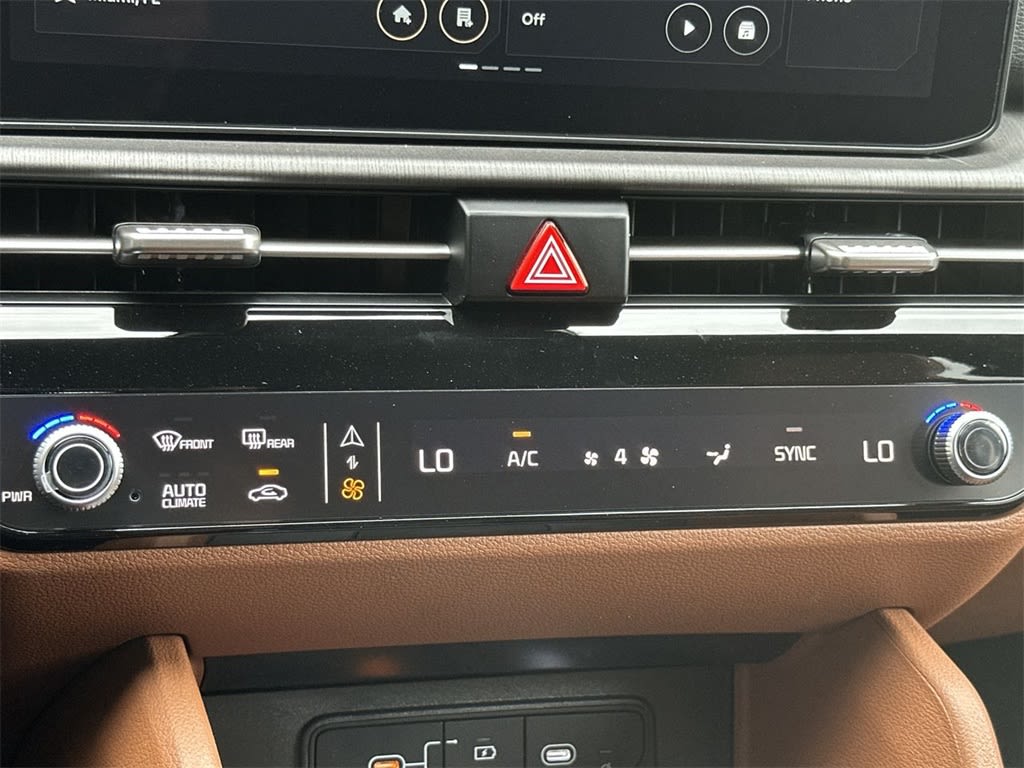 Thumbnail: 2026 Kia Sportage - 25