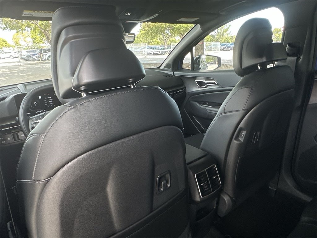 Thumbnail: 2026 Kia Sportage - 25