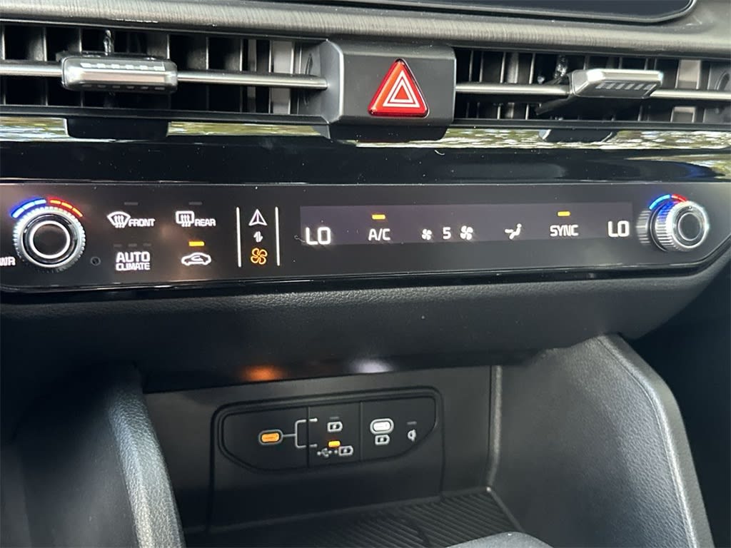 Thumbnail: 2026 Kia Sportage - 23