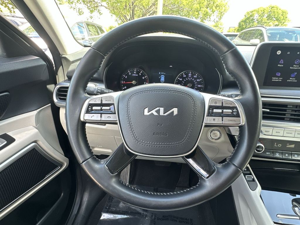 Thumbnail: 2022 Kia Telluride - 14