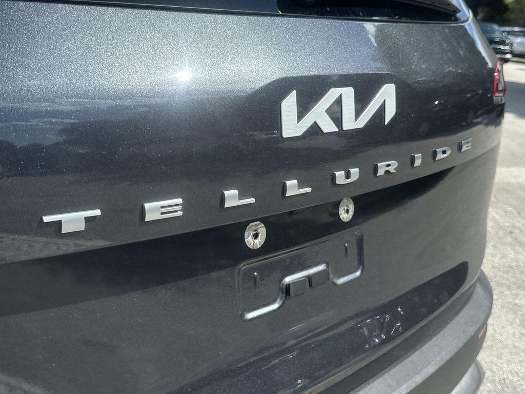 Thumbnail: 2022 Kia Telluride - 7