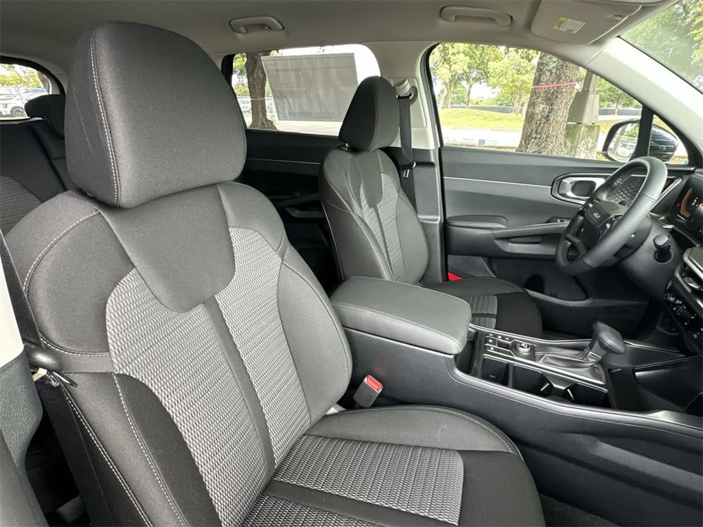 Thumbnail: 2026 Kia Sorento - 12