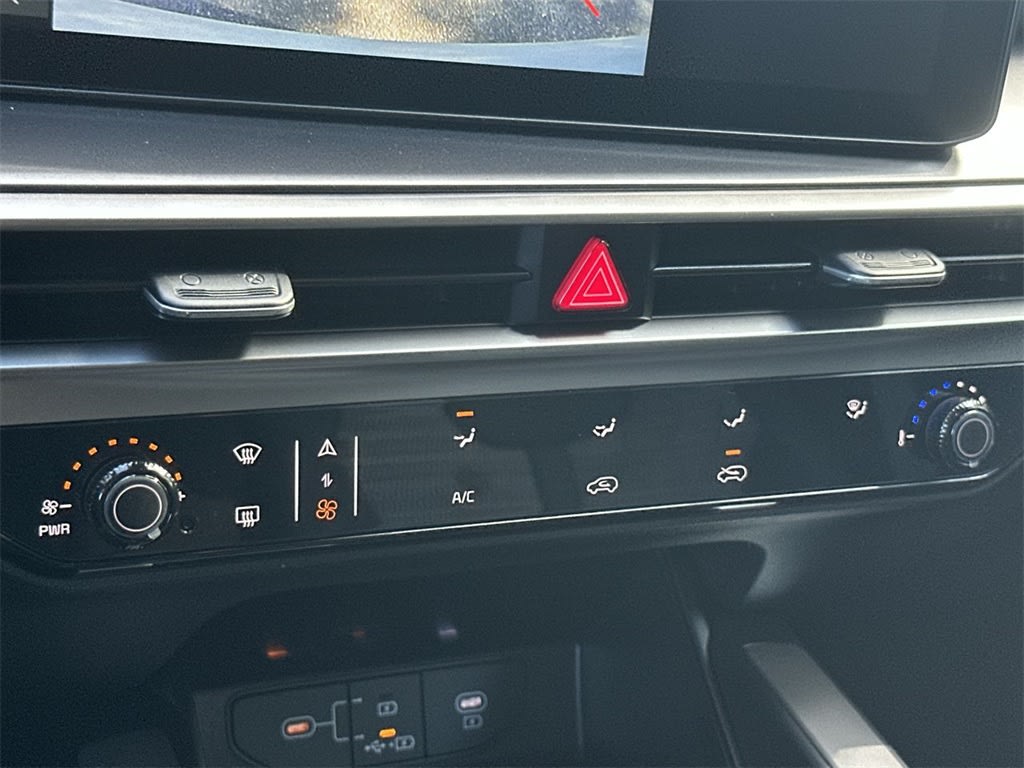 Thumbnail: 2026 Kia Sorento - 27