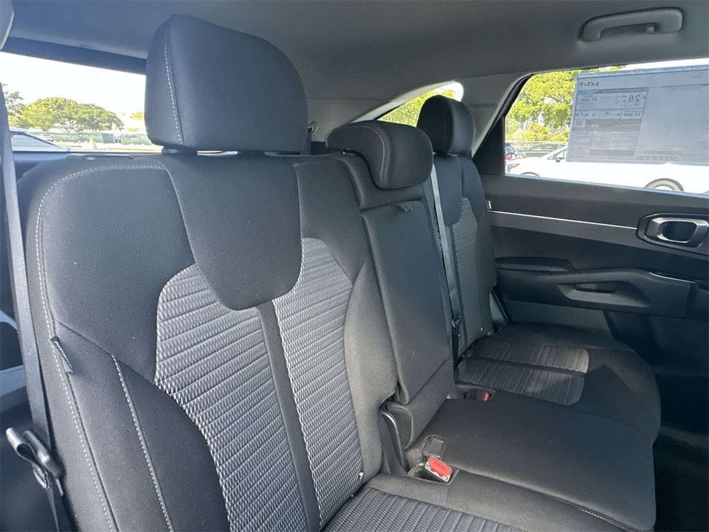 Thumbnail: 2026 Kia Sorento - 29