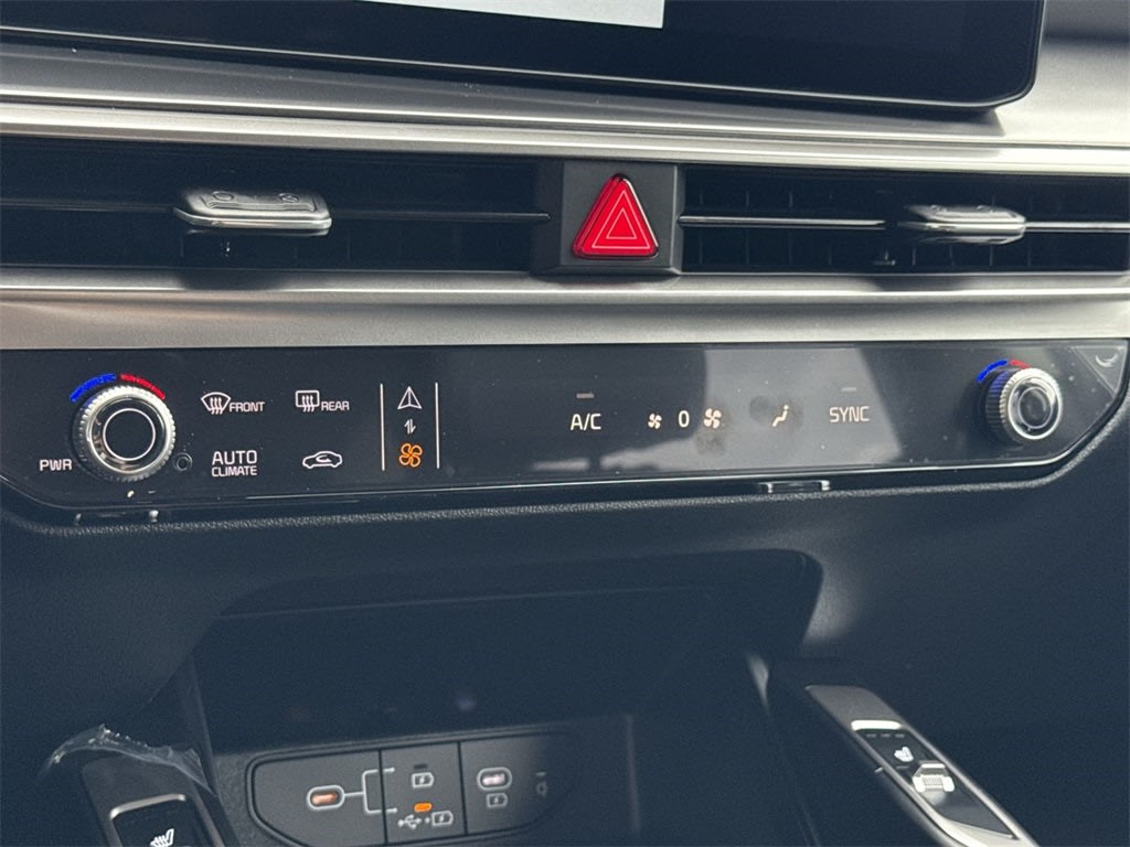 Thumbnail: 2026 Kia Sorento - 27