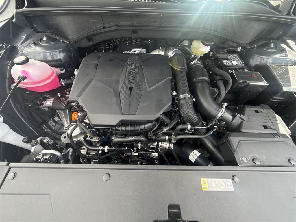 Thumbnail: 2025 Kia Sorento - 9