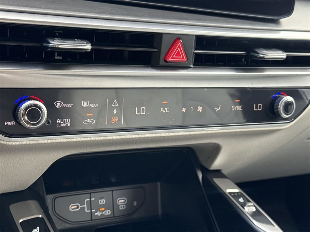 Thumbnail: 2025 Kia Sorento - 27