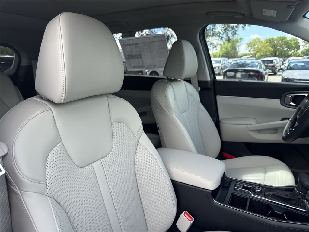 Thumbnail: 2025 Kia Sorento - 29