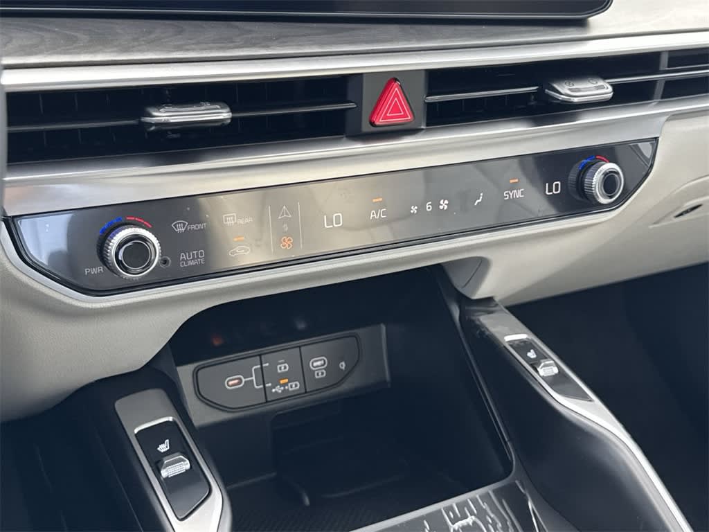 Thumbnail: 2025 Kia Sorento - 28