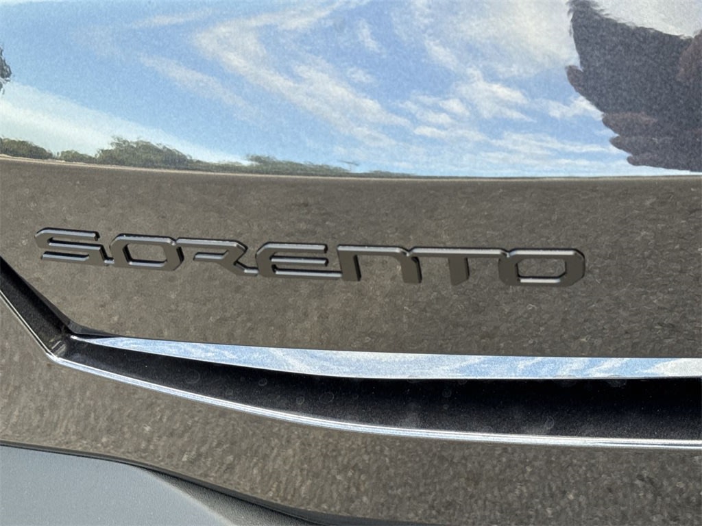 Thumbnail: 2025 Kia Sorento - 7