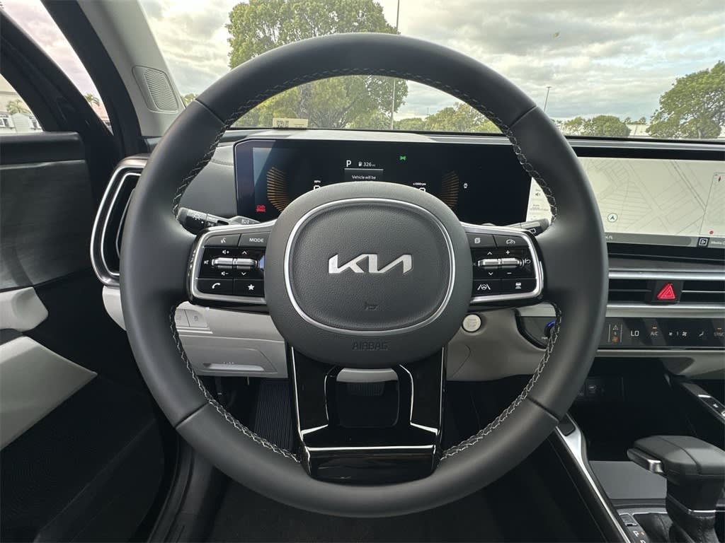 Thumbnail: 2025 Kia Sorento - 9
