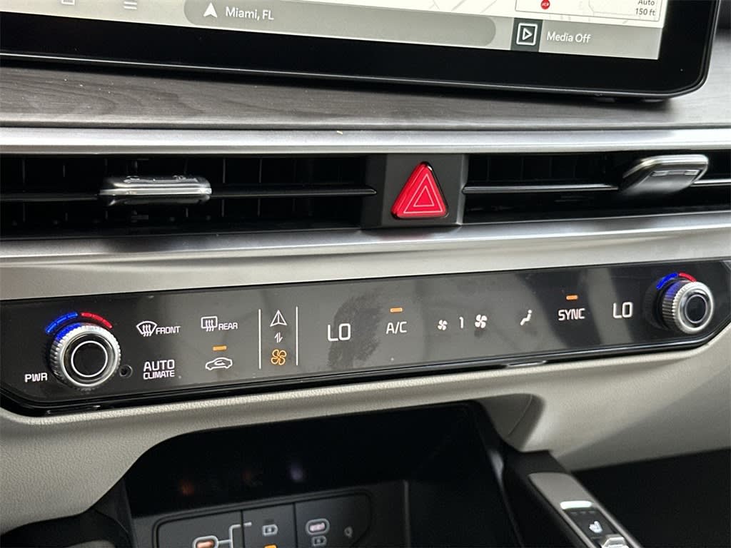 Thumbnail: 2025 Kia Sorento - 26