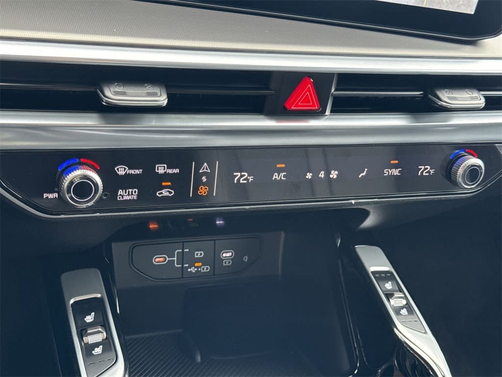 Thumbnail: 2025 Kia Sorento - 26