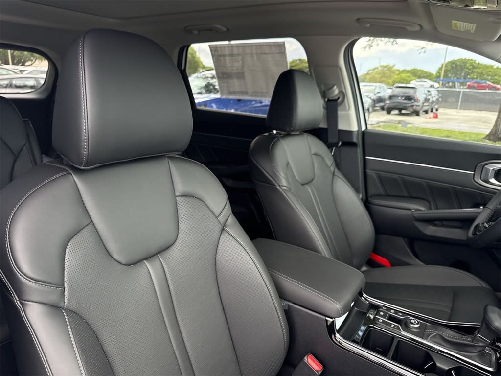 Thumbnail: 2025 Kia Sorento - 29