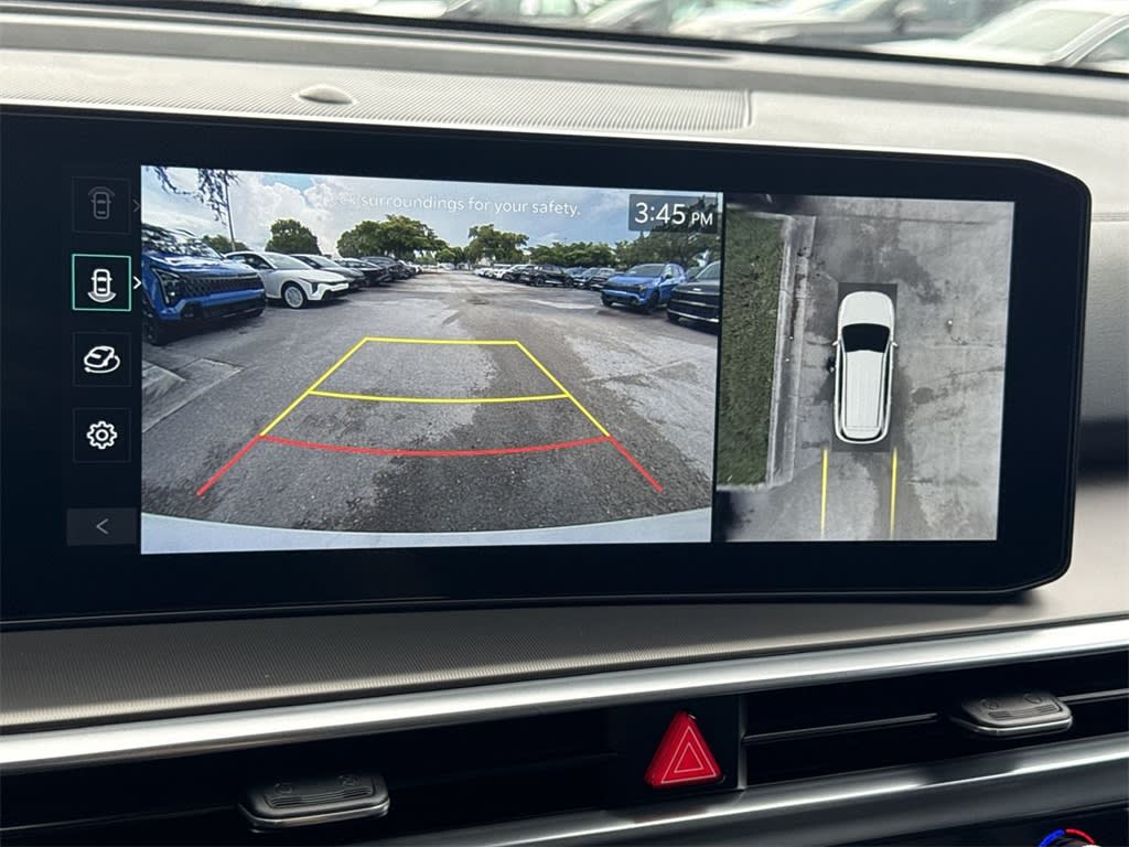 Thumbnail: 2025 Kia Sorento - 25