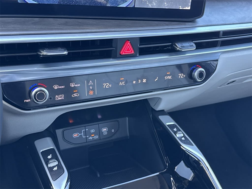 Thumbnail: 2025 Kia Sorento - 26