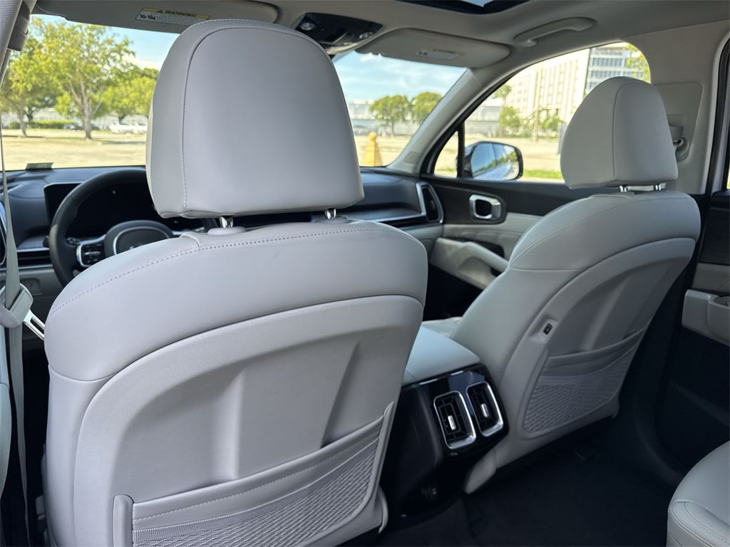 Thumbnail: 2025 Kia Sorento - 27