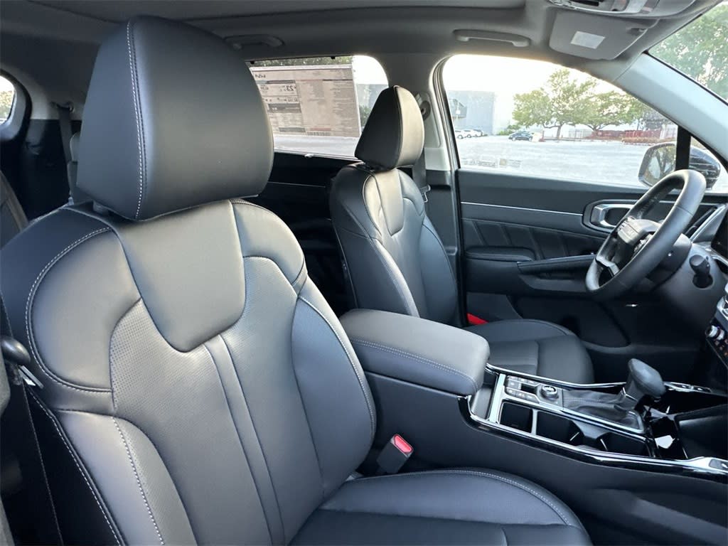 Thumbnail: 2026 Kia Sorento - 12