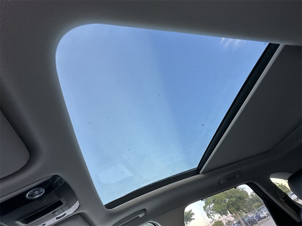 Thumbnail: 2026 Kia Sorento - 24