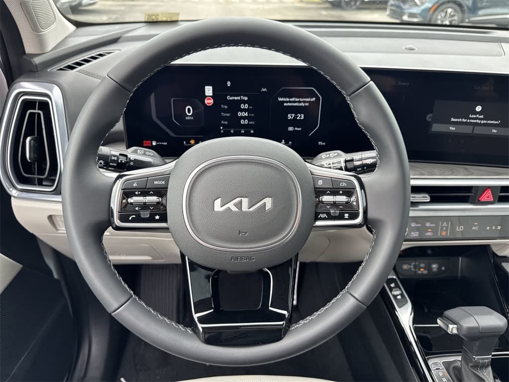 Thumbnail: 2025 Kia Sorento - 10