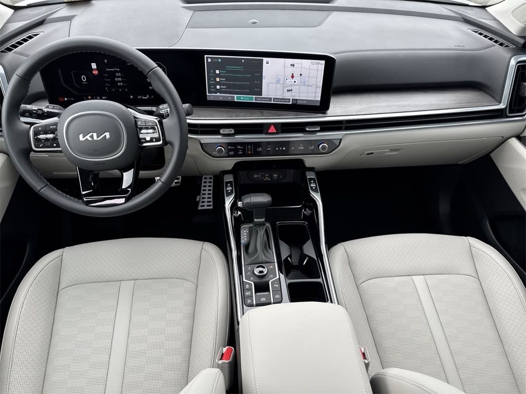Thumbnail: 2025 Kia Sorento - 14