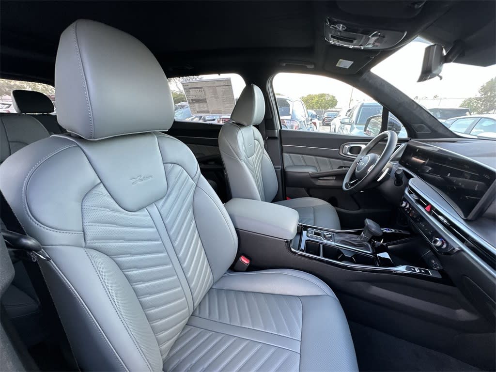 Thumbnail: 2025 Kia Sorento - 28