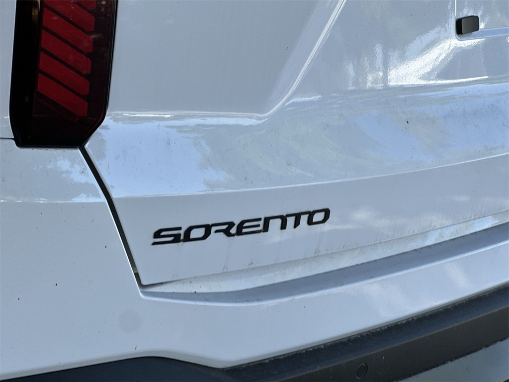 Thumbnail: 2025 Kia Sorento - 6