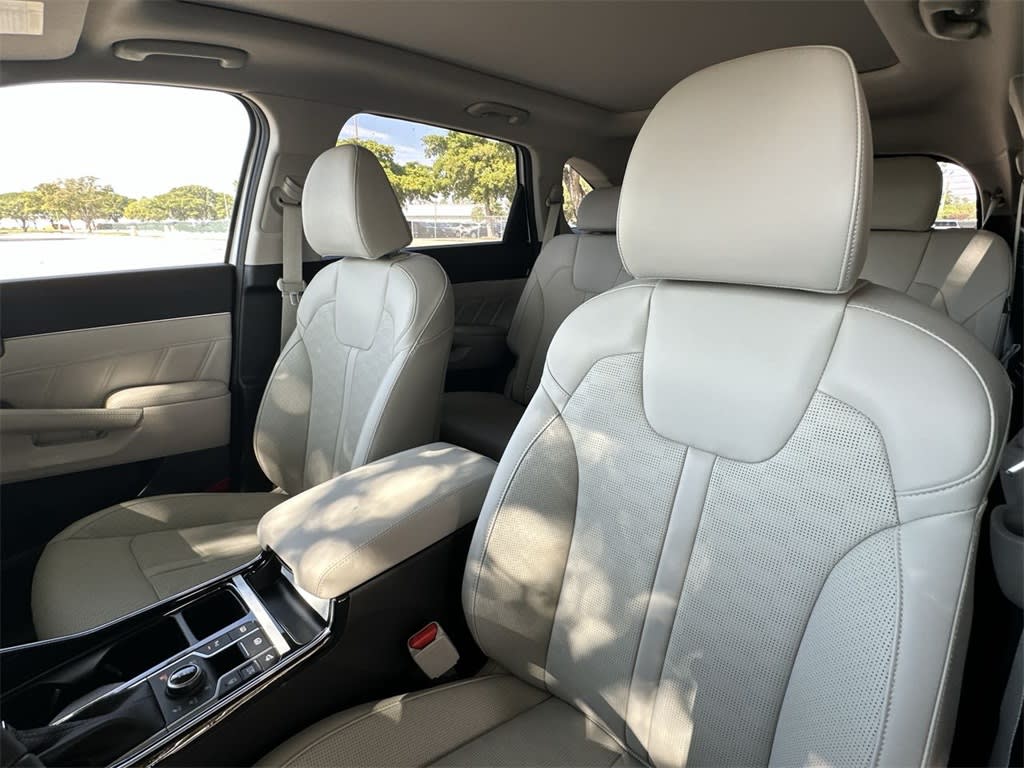 Thumbnail: 2025 Kia Sorento - 10