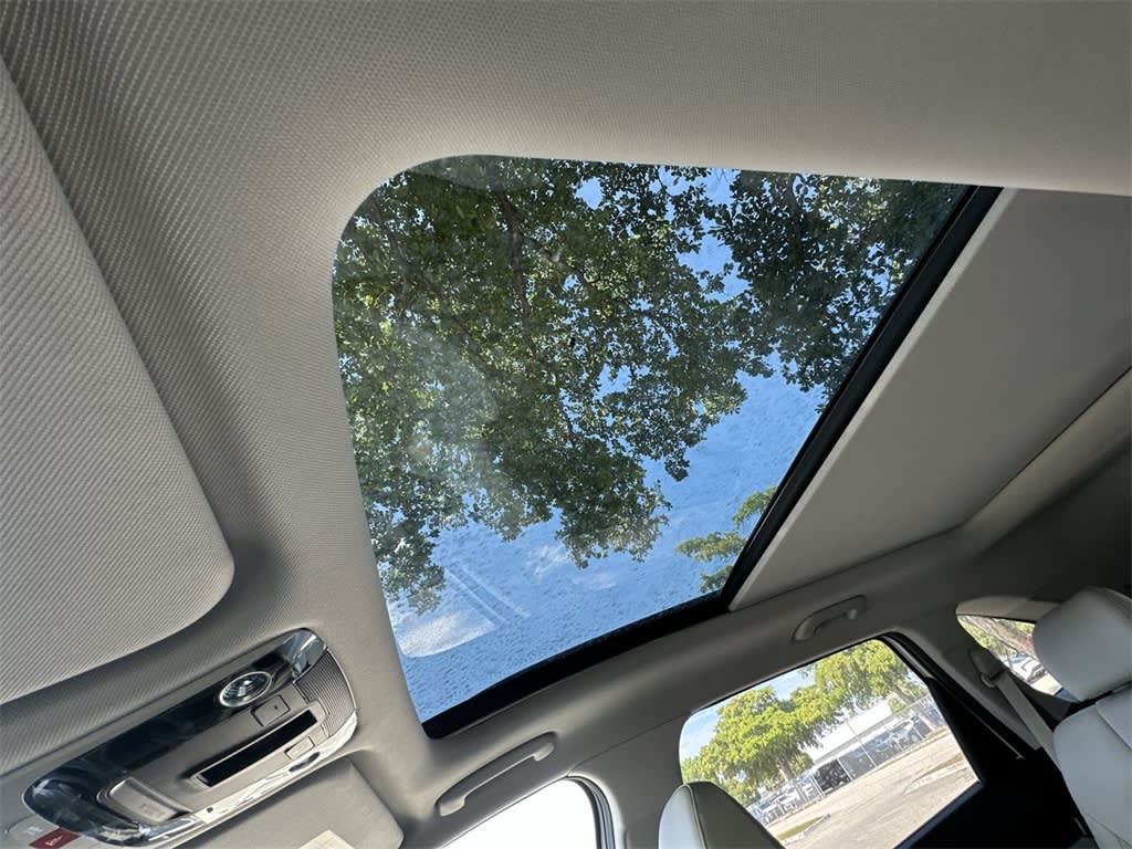 Thumbnail: 2025 Kia Sorento - 23