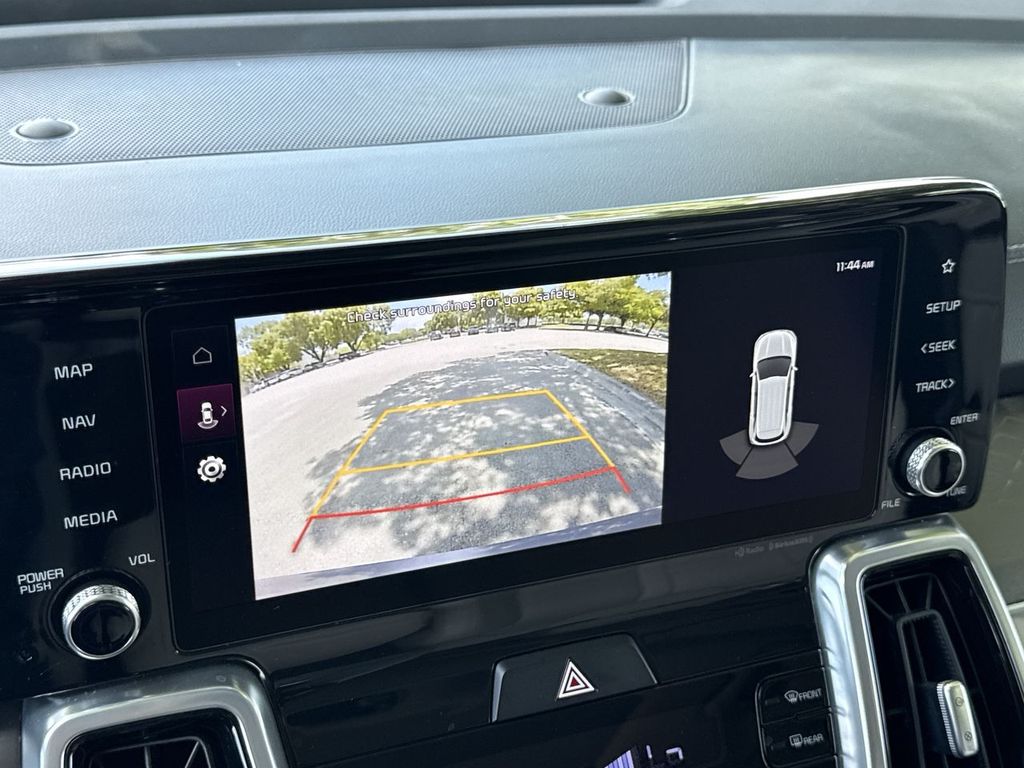 Thumbnail: 2023 Kia Sorento - 26