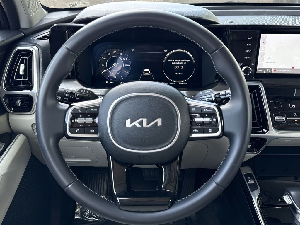 Thumbnail: 2023 Kia Sorento - 10
