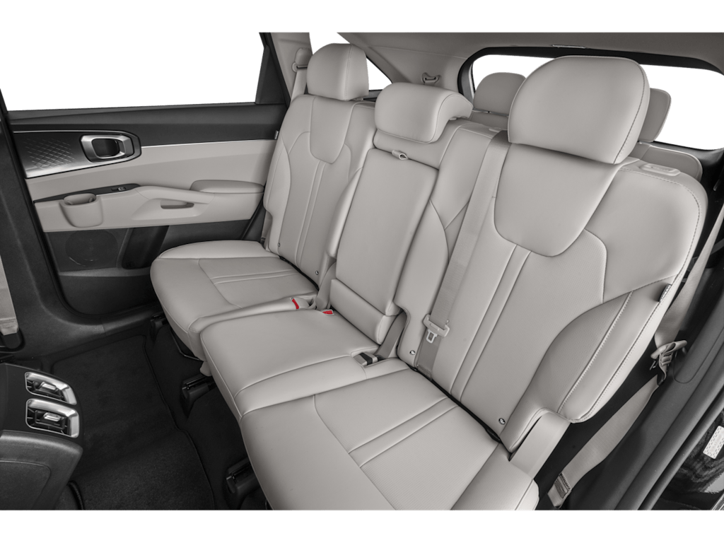 2025 Kia Sorento S 7