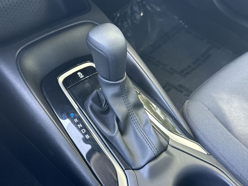 Thumbnail: 2025 Toyota Corolla - 15