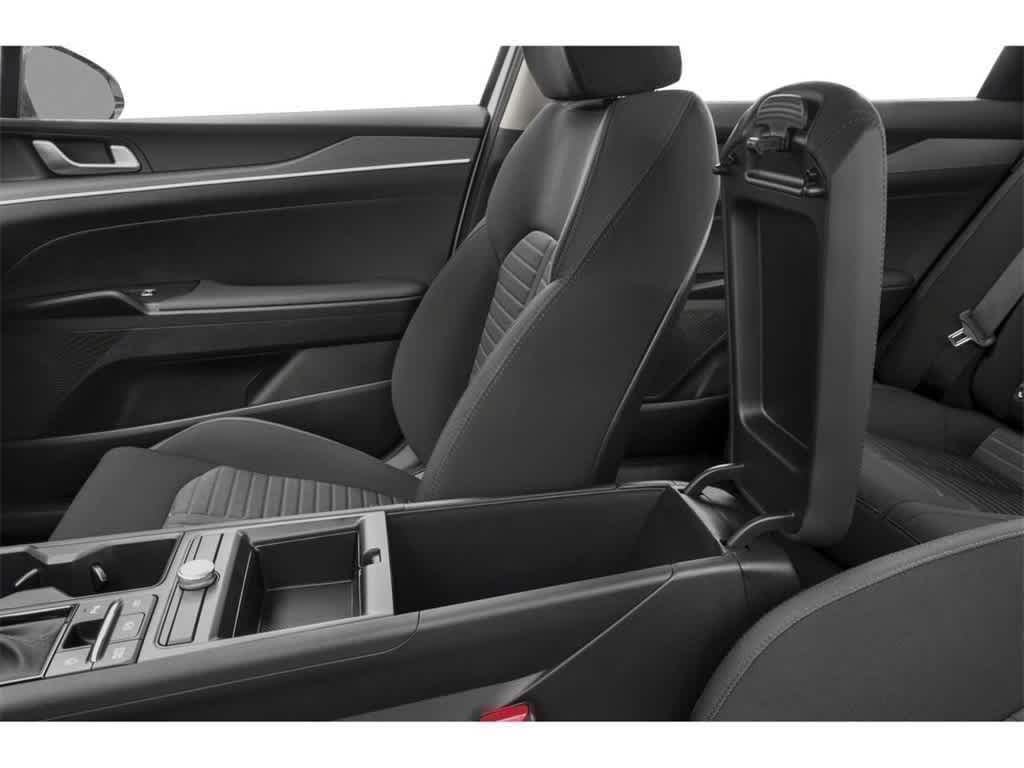 Thumbnail: 2026 Kia K5 - 14