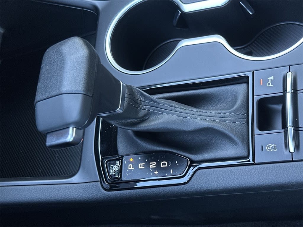 Thumbnail: 2026 Kia K5 - 16