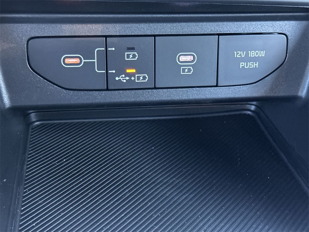 Thumbnail: 2026 Kia K5 - 24