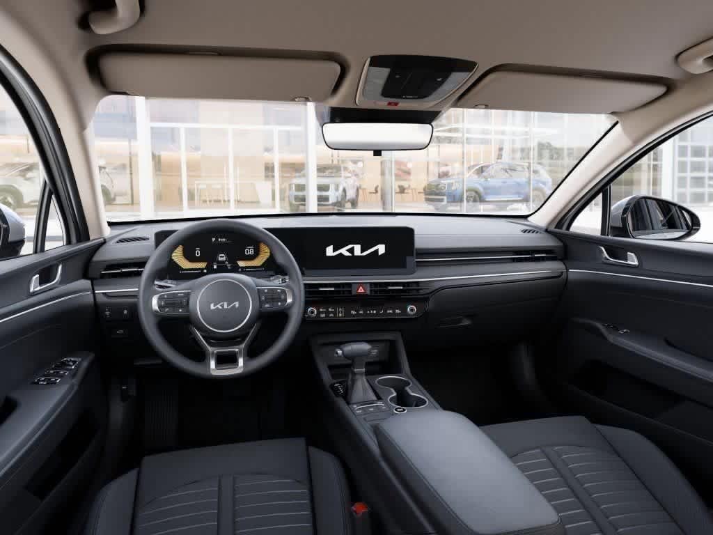Thumbnail: 2026 Kia K5 - 2