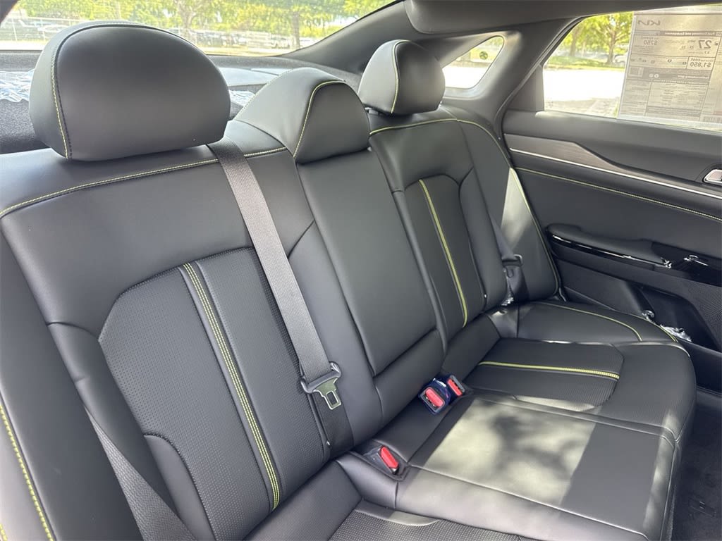 Thumbnail: 2026 Kia K5 - 26