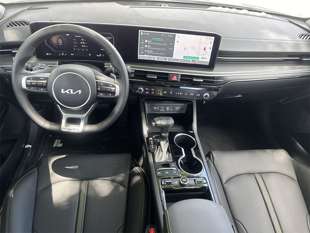 Thumbnail: 2026 Kia K5 - 14